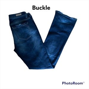 Buckle black womens jeans 27x34